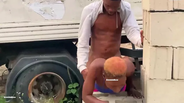 Betty skaly refuses to pay ExcessRaw, so he pounds her hard at the roadside