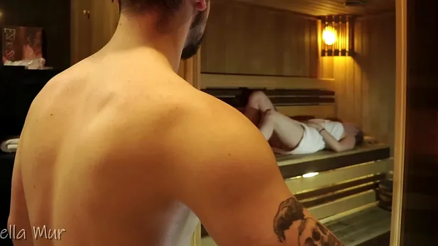 Bella Mur and Darko Mur have sex as strangers in a sauna open to the public