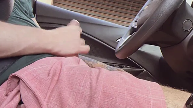 Hot medic Jacke Porpeta gives himself a handjob out on a public street