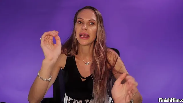 Solo Jerk Off Reaction to Big Cocks and a Size Queen Verdict