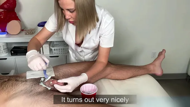 Qwaqwaman the waxing master smooths a cock and then fucks the assistant