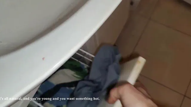 Hot Stepmom Pulls Kind Nick into Rough Sex in a Bubble Bath