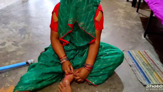Priyabhaibhi3 gets hardcore with a maid who is alone in the village