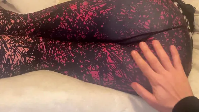 Forget jerking off when stepmother Mamicolombiana can take a big cock