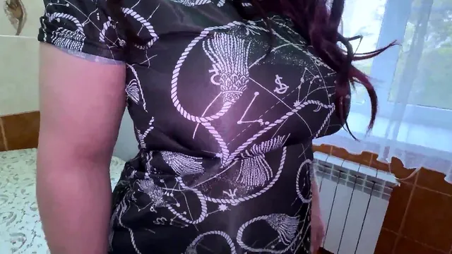 Fanimilsis spreads her big ass for stepson Vangan in anal