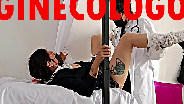 Daniela Hentai and the Doctor Have Sex at a Checkup, Nearly Interrupted