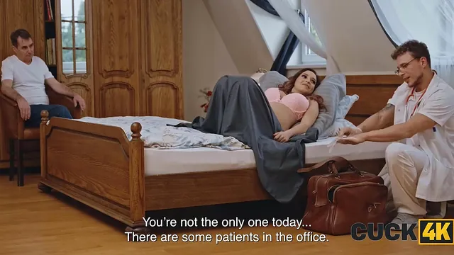 Pregnant Wife Zeynep Rossa Cheats at a Medical Exam While the Husband Watches