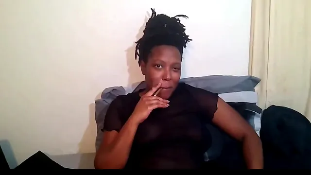 Katsplayhouse gets fucked by Kain while a live group chat watches