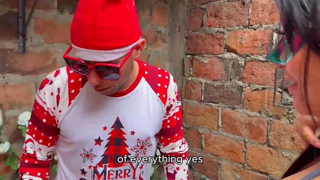 Latina Without Money Pays the Vegetable Seller Perrosexual1official With Sex